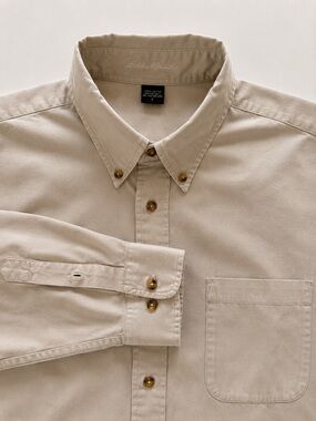 Eddie Bauer Button-Down Shirt – Men’s Large – 100% Cotton